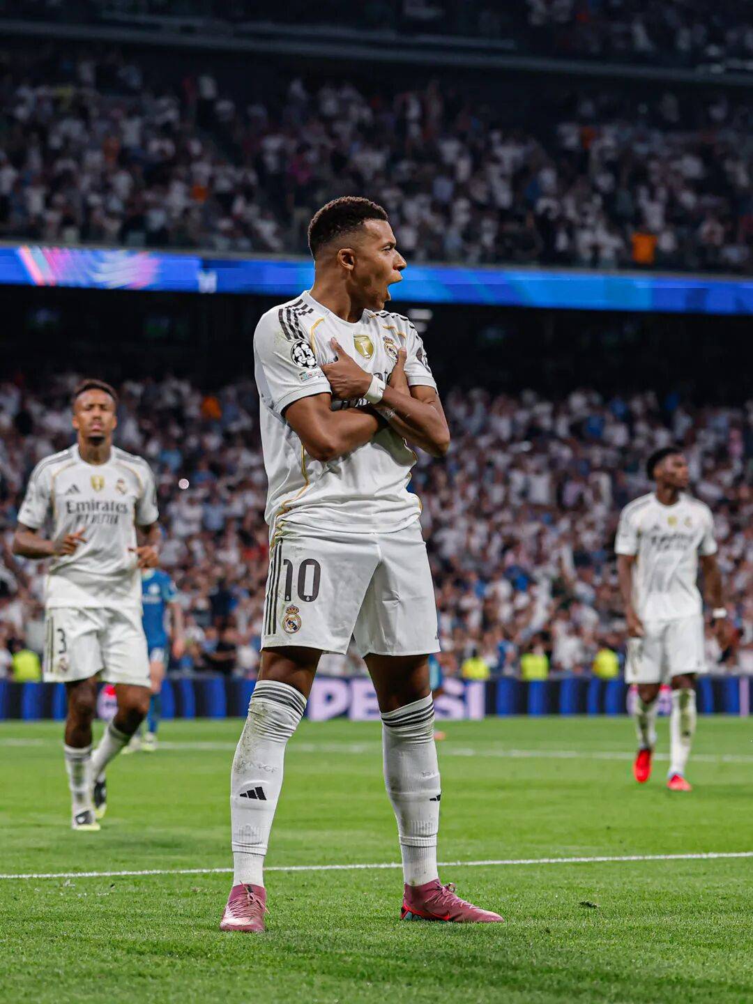 详细阅读:亚博在线体育娱乐关于姆巴佩迎来十五赛季高光表现,DWG球迷沸腾!的信息 亚博在线体育娱乐关于姆巴佩迎来十五赛季高光表现,DWG球迷沸腾!的信息