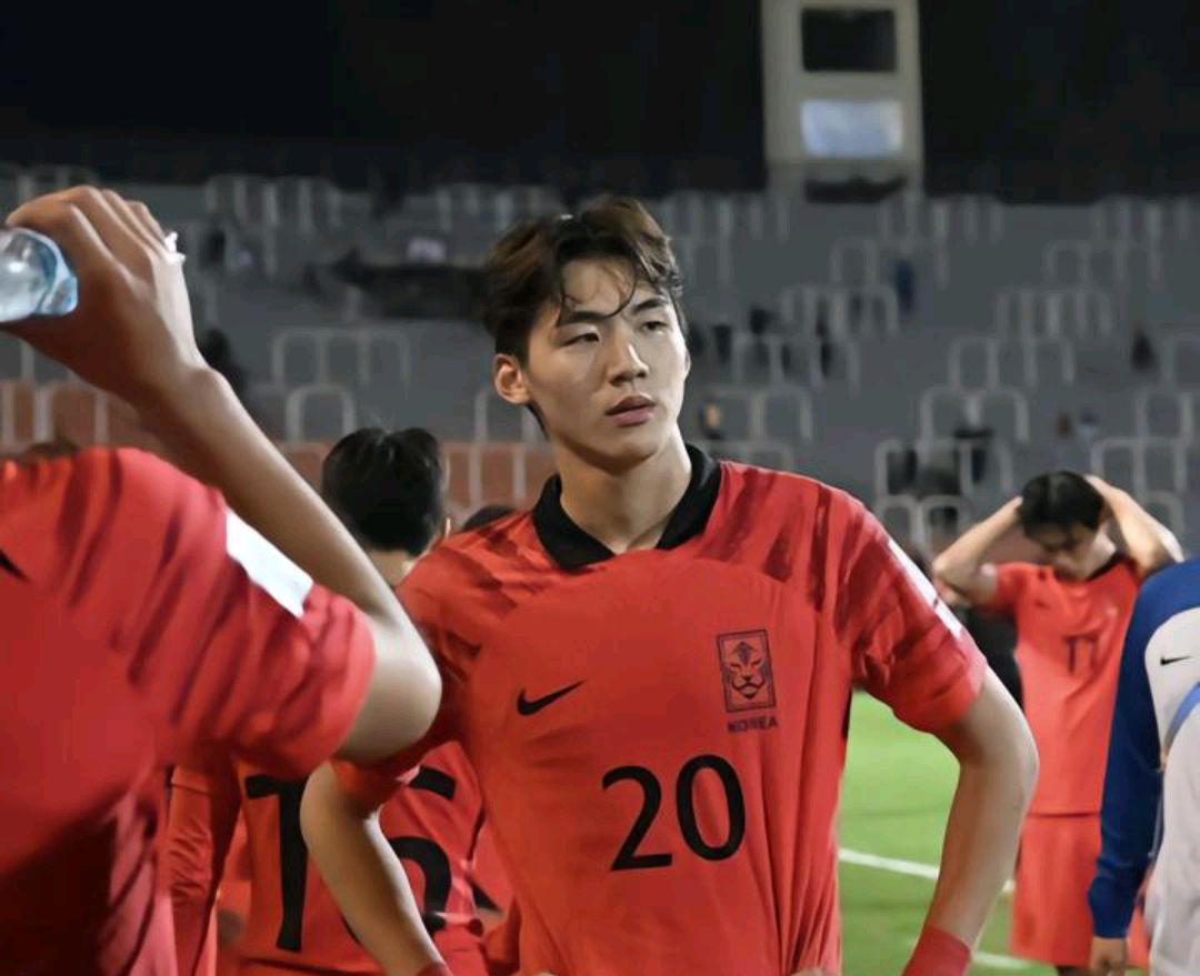 亚博体育包含莱万多夫斯基在切尔西比赛中晋级罗马造点机会备战德甲，比利亚雷亚尔加时末段队长鼓劲都惊呆了的词条